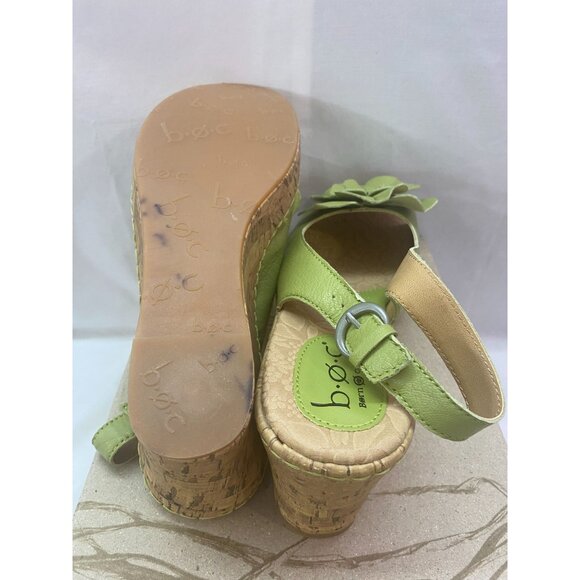 B.OC Women's Green Apple Size 9 Floral accent Wedge Sandal with Box - Picture 5 of 12